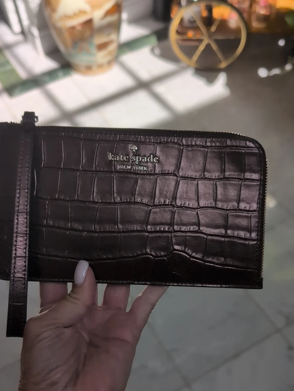 Kate Spade New York Metallic Croc-Embossed Wristlet Clutch NWT Bronze